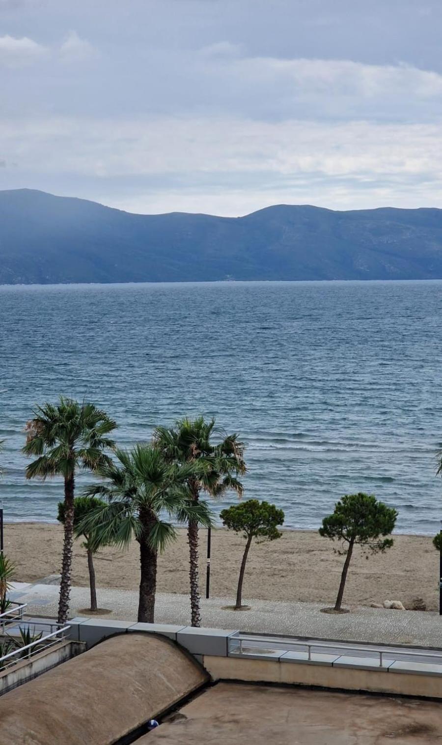 Lungo Mare Apartment *